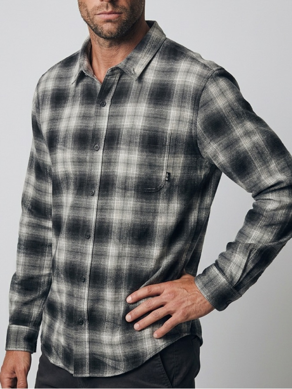 NWT Bass Outdoor BFlex Stretch Plaid Flannel Shirt Mens XL Gray Black Button Dow